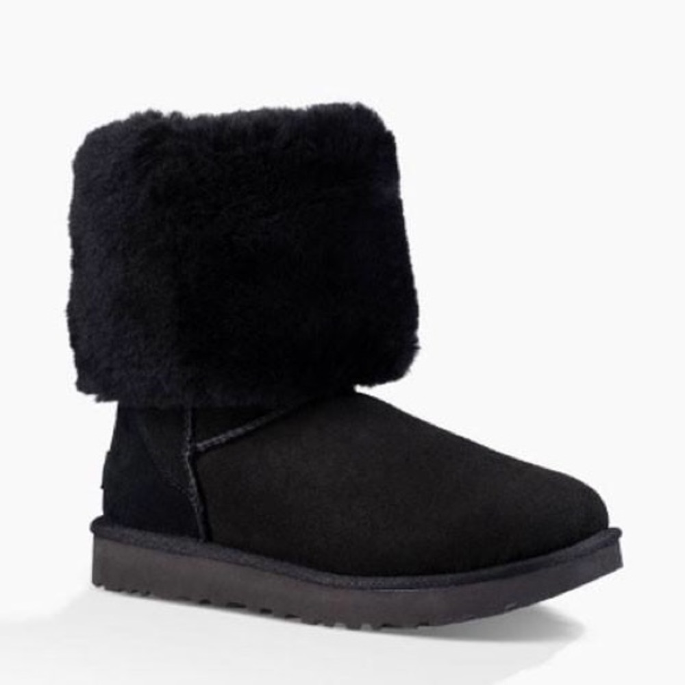 UGG CLASSIC TALL BOOTS SIZE 9